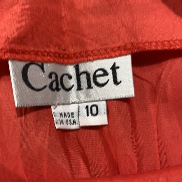 Stylist red dress - Picture 4 of 4